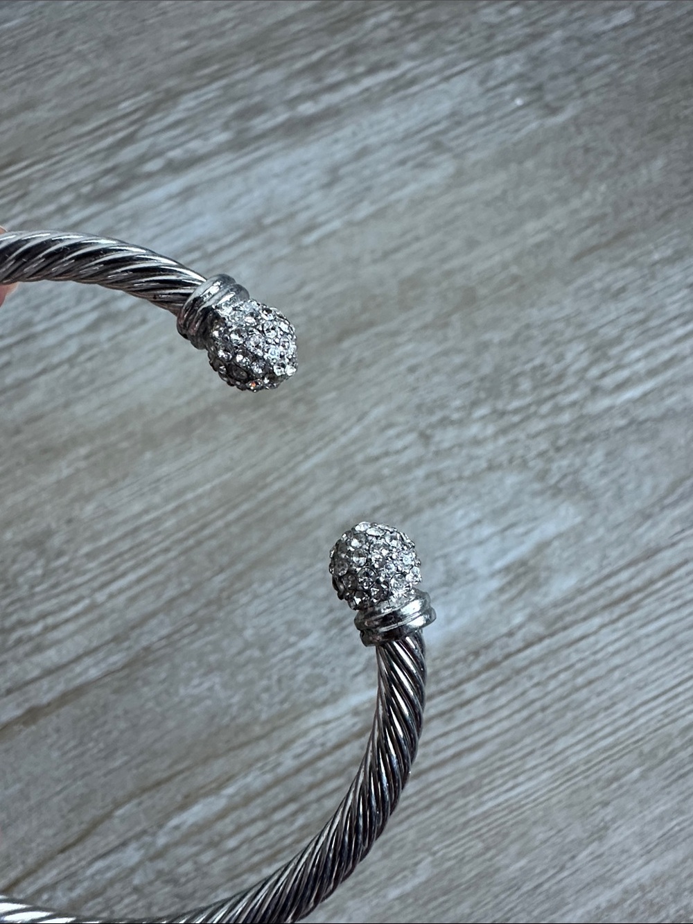 Silver bangle - Picture 4 of 6